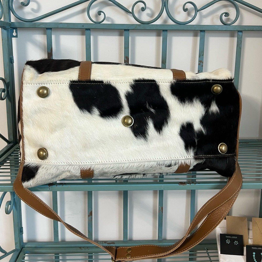 New Myra Bag Onyx Cowhide Leather Mini Small Duffel Western Travel Weekender - Picture 8 of 15